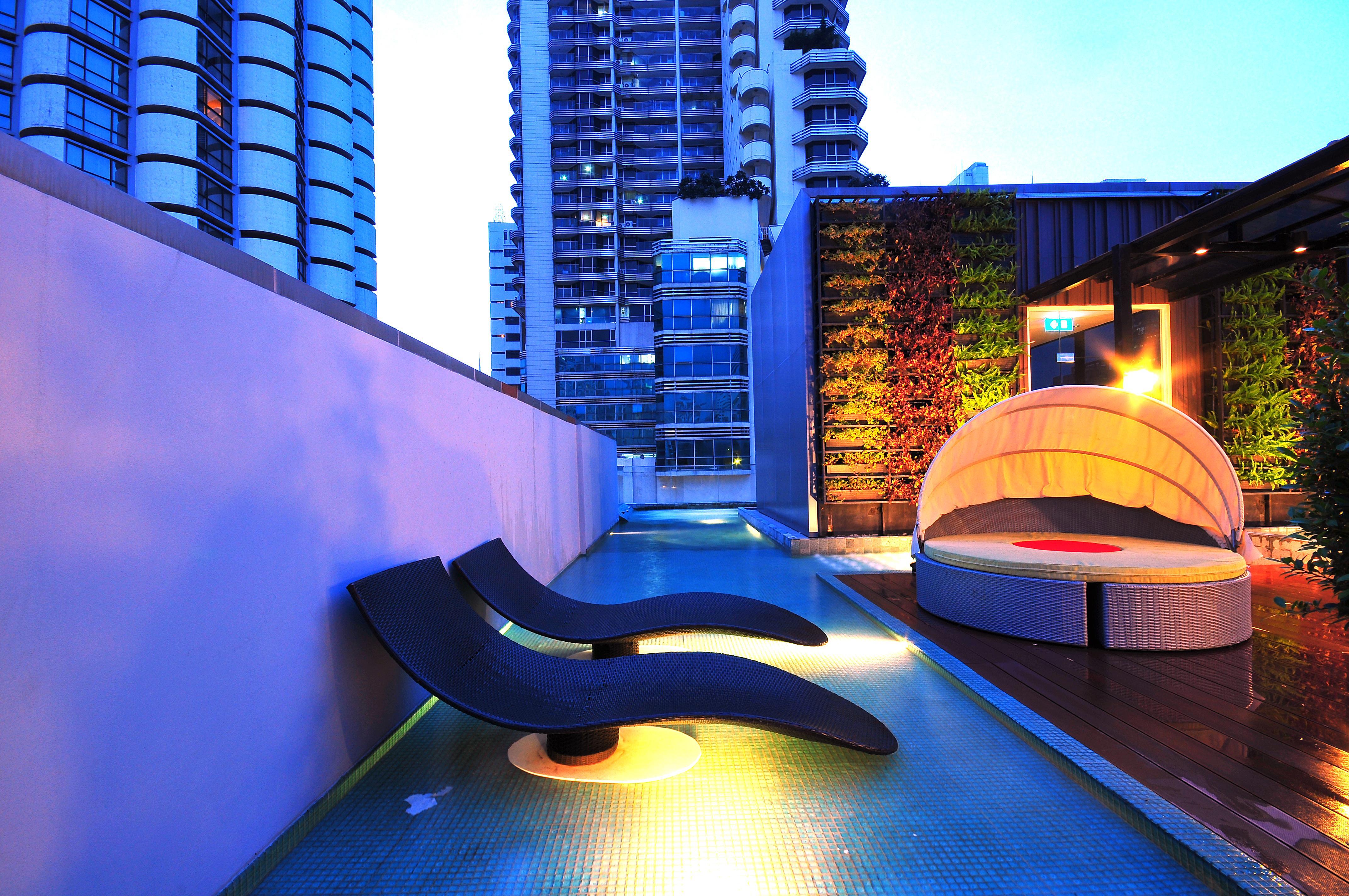 Citrus Sukhumvit 13 Nana Bangkok By Compass Hospitality Hotel Exterior photo